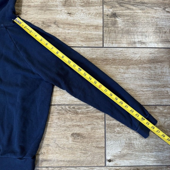 Lauren Ralph Blue Embossed Sweatshirt Top Size Small - Picture 12 of 13